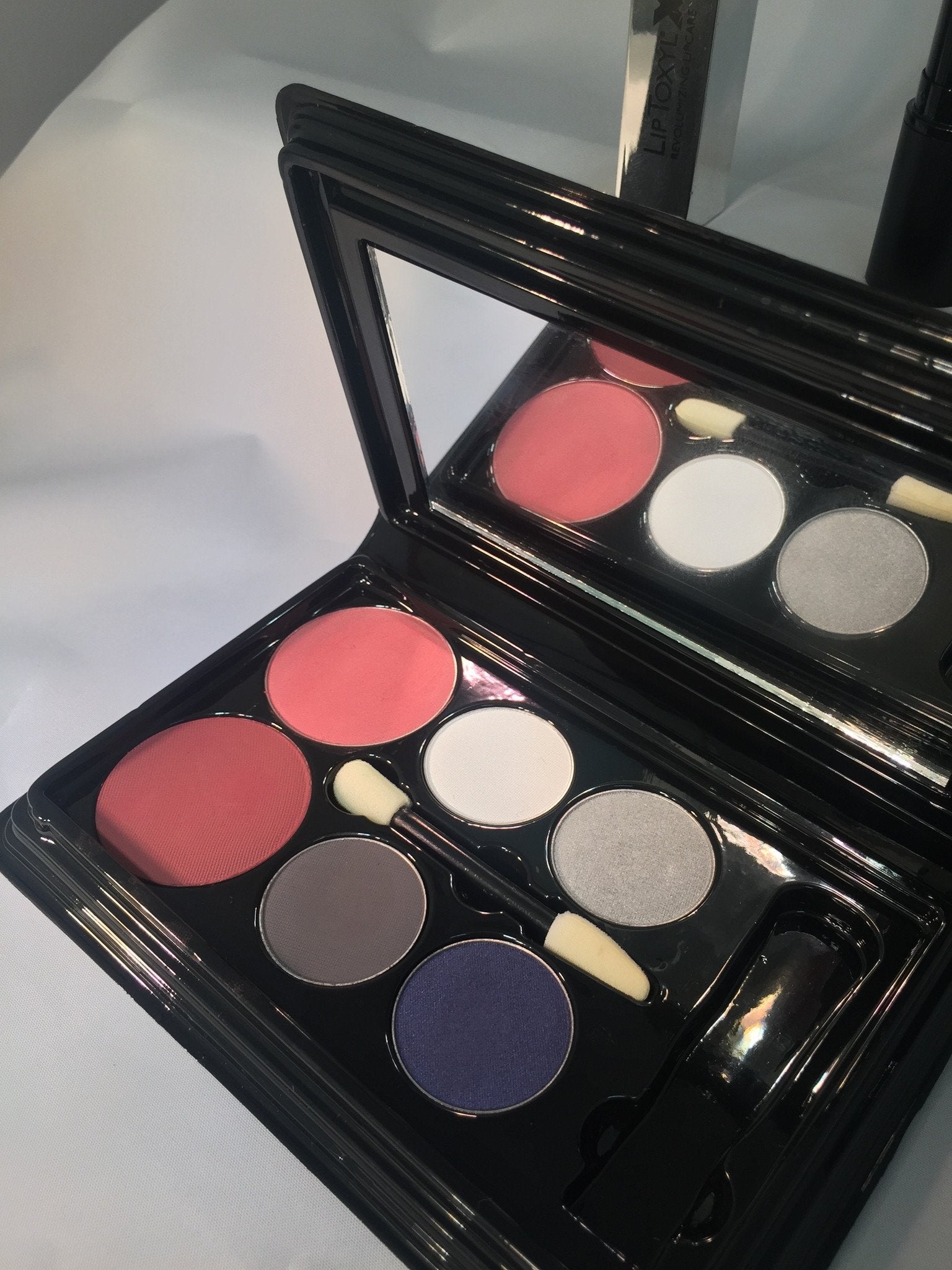 Wine Cellar Color Collection - Smokey Eyes from Danyel Cosmetics - Aura Glow