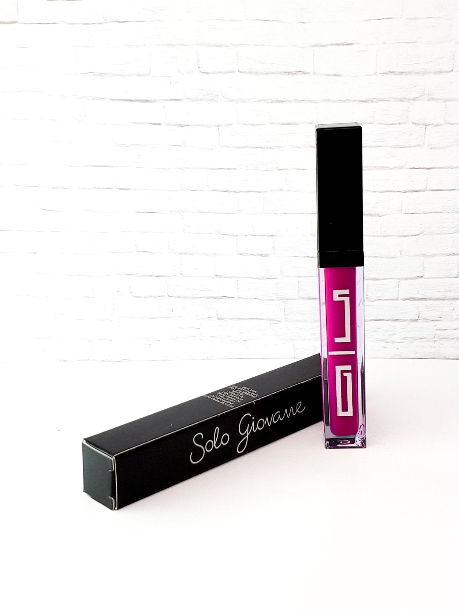 Matte Liquid Lipstick 20 - Aura Glow